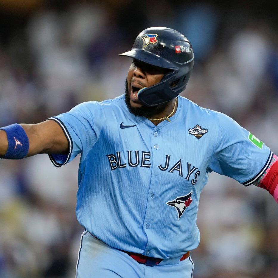 Jays aiming to take 3-2 World Series lead back home with win tonight